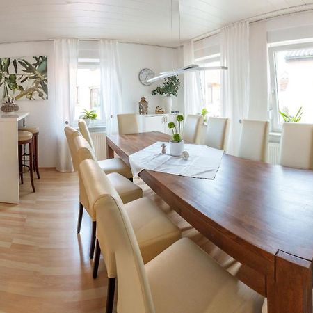 Wilhelm Appartements 100Qm Im Zentrum Brackenheim Naehe Tripsdrill Exteriör bild