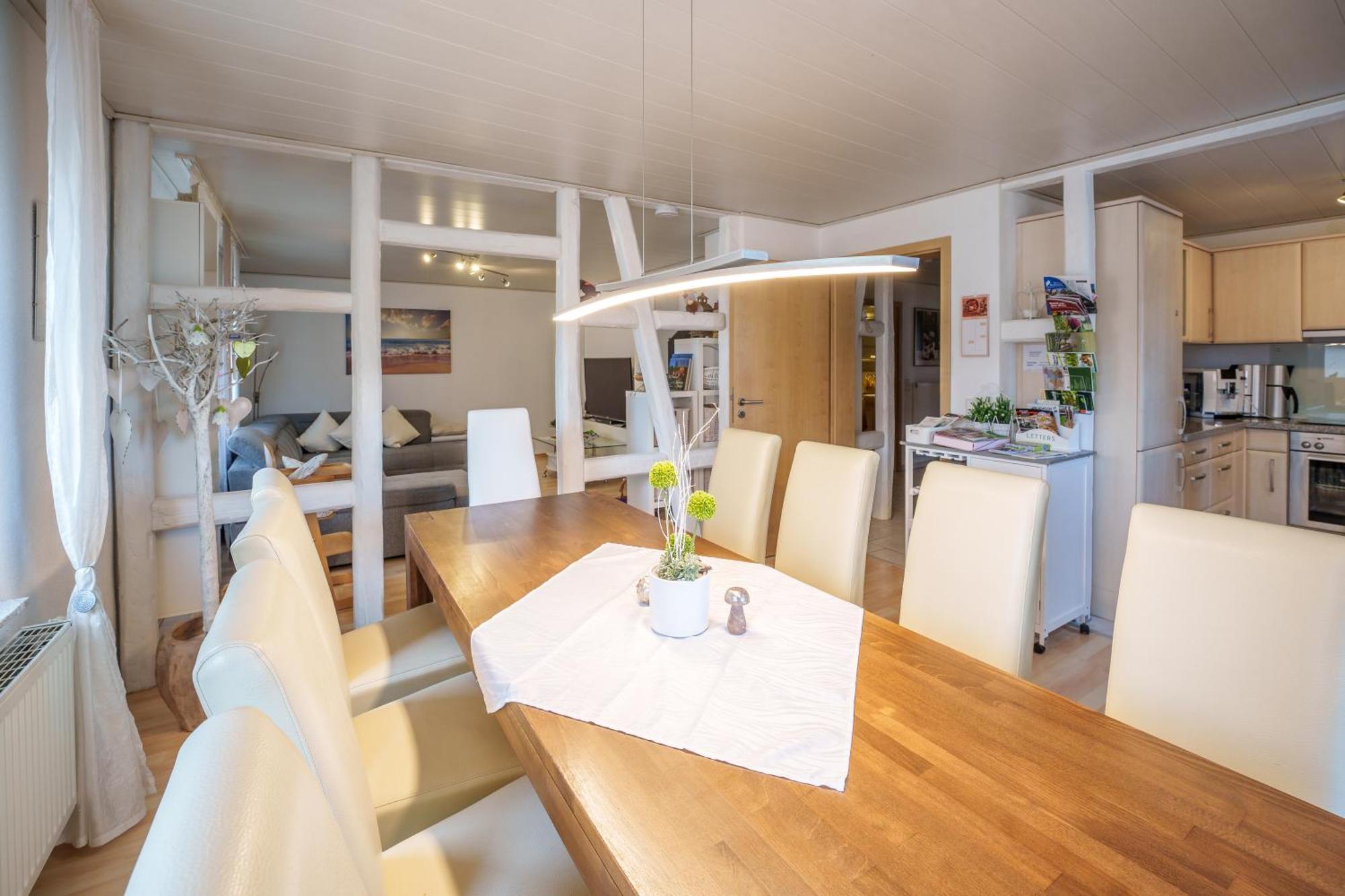 Wilhelm Appartements 100Qm Im Zentrum Brackenheim Naehe Tripsdrill Exteriör bild