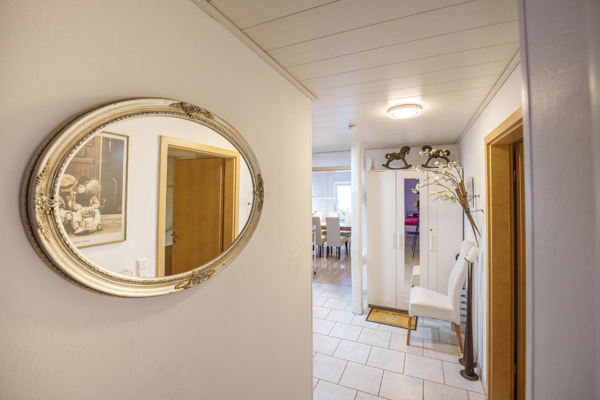Wilhelm Appartements 100Qm Im Zentrum Brackenheim Naehe Tripsdrill Exteriör bild